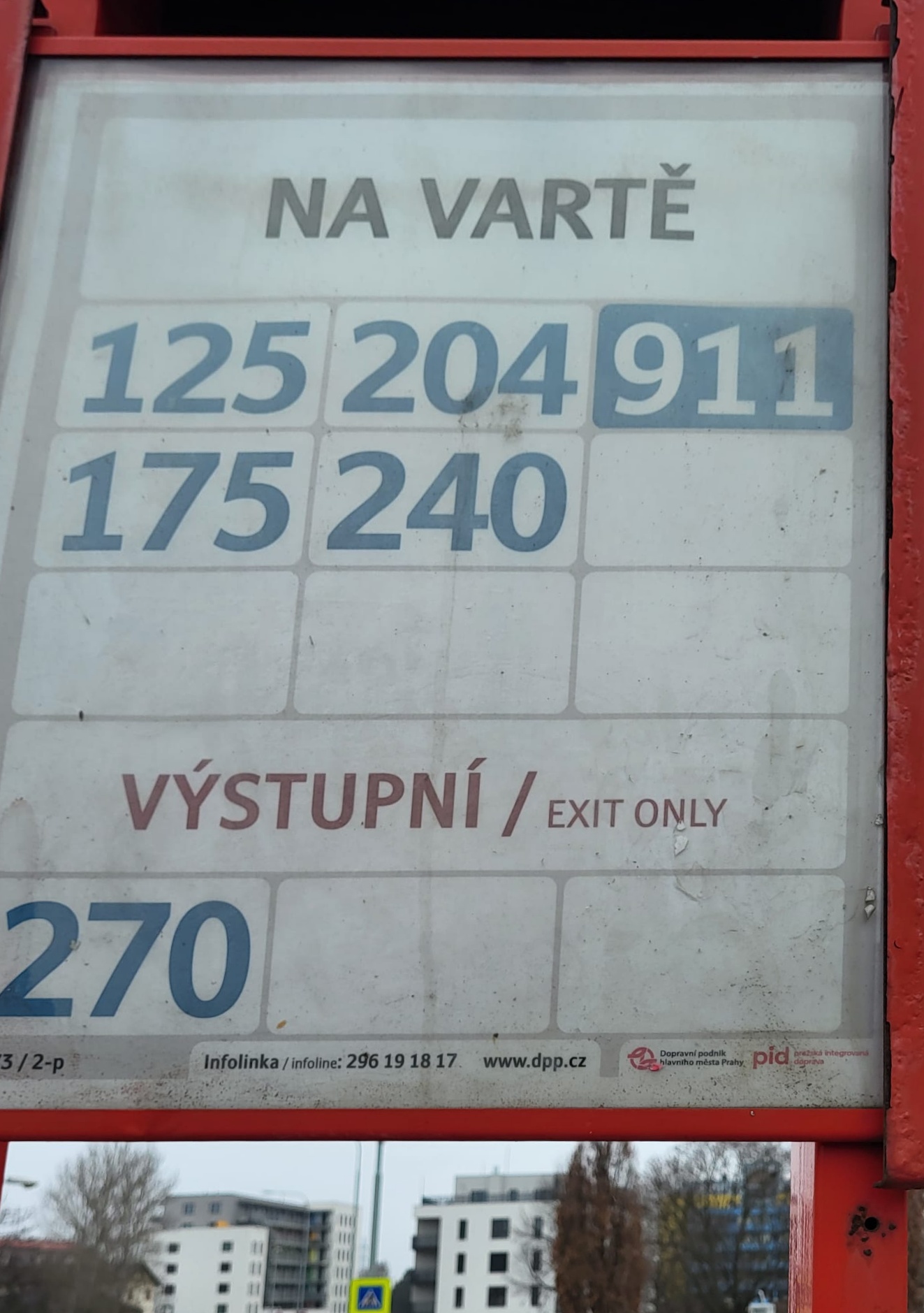 Láďa - výstup MHD.jpg